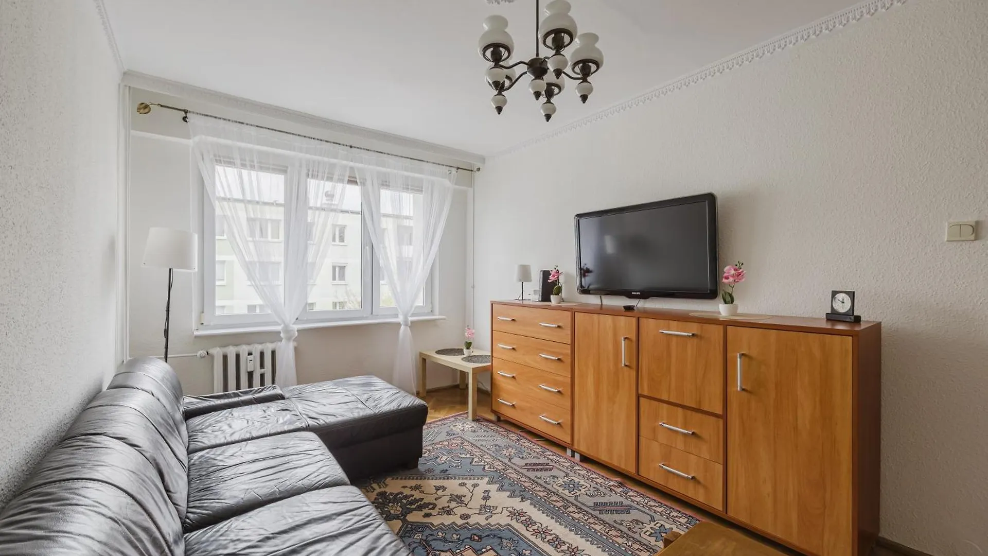 Osiedle Piastowskie Homey Apartment Poznaň